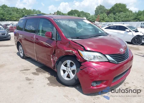 2013 Toyota Sienna Le V6 8 Passenger from USA, damaged, VIN 5TDKK3DCXDS331356